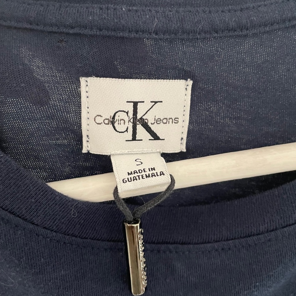 Calvin Klein cropped top